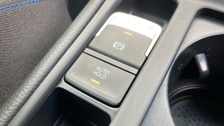 Volkswagen Golf 1.4 TSI GTE 5dr DSG Hatchback